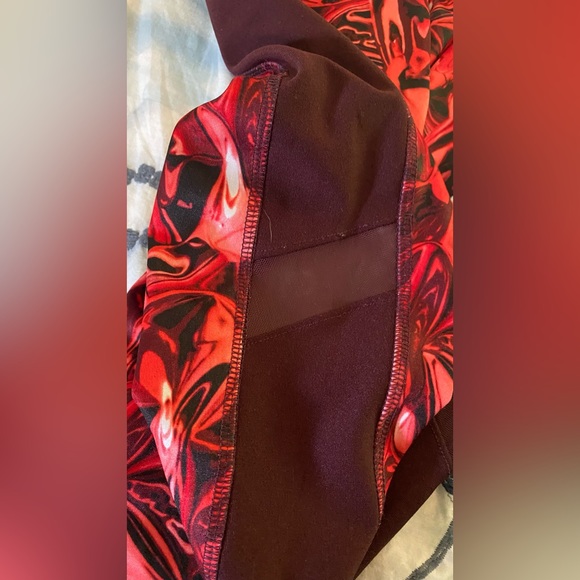 Avia capri leggings size Large - Picture 3 of 4